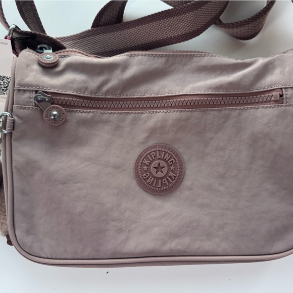 NWOT Kipling Dusty Taupe Messenger Bag - Picture 5 of 10